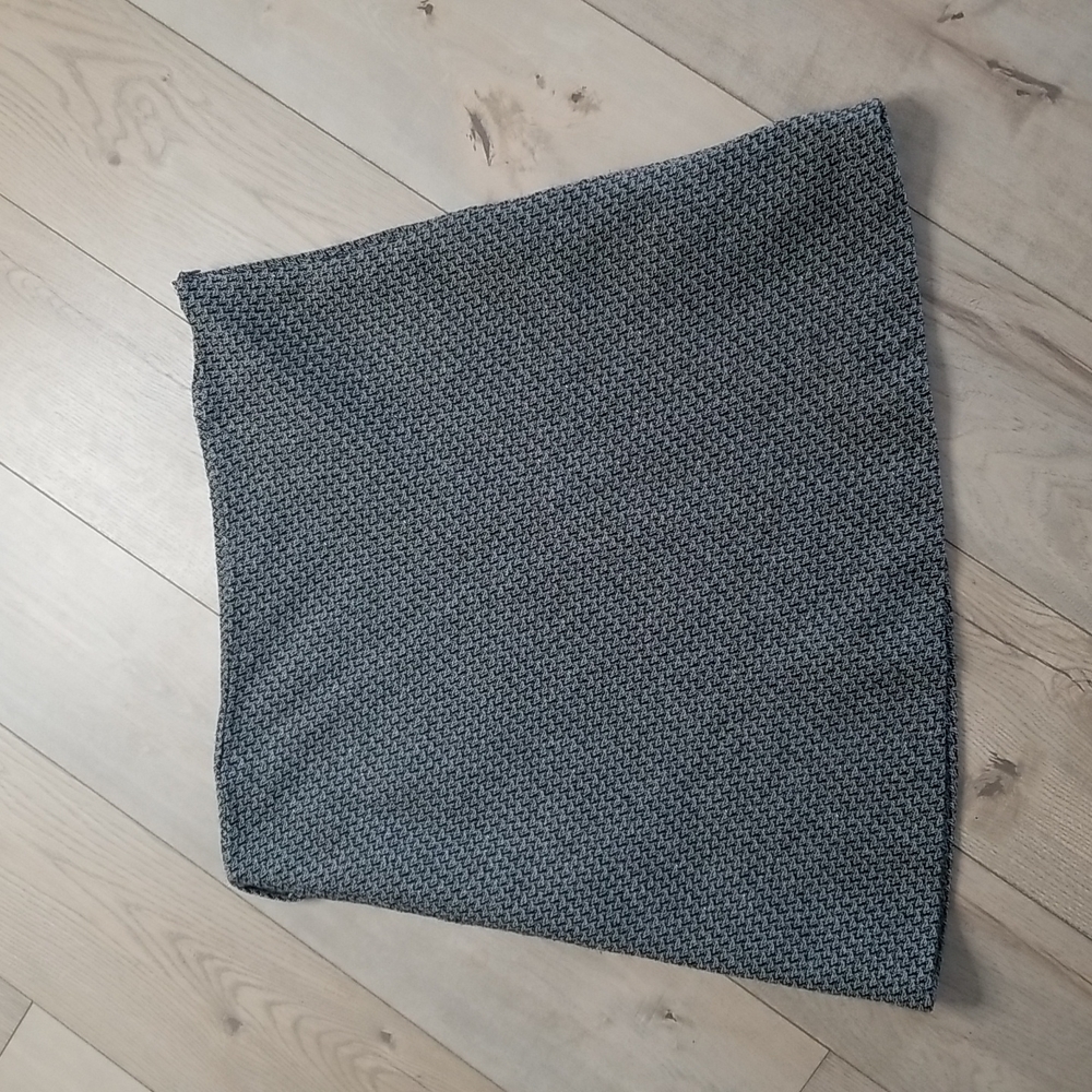 Old Navy womens Low waist wool blend skirt